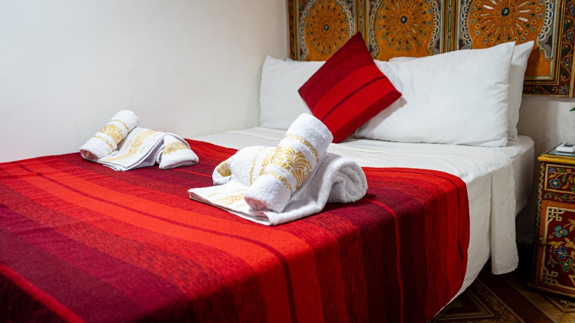 Riad Dar El Ouedghiri Fes Ngoại thất bức ảnh