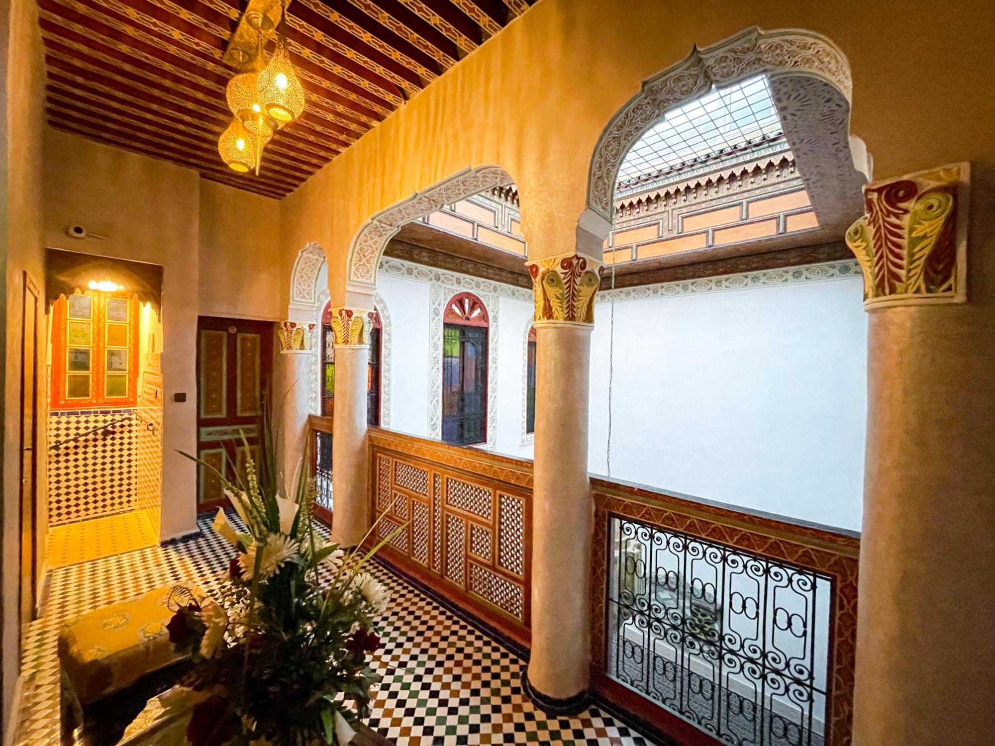 Riad Dar El Ouedghiri Fes Ngoại thất bức ảnh