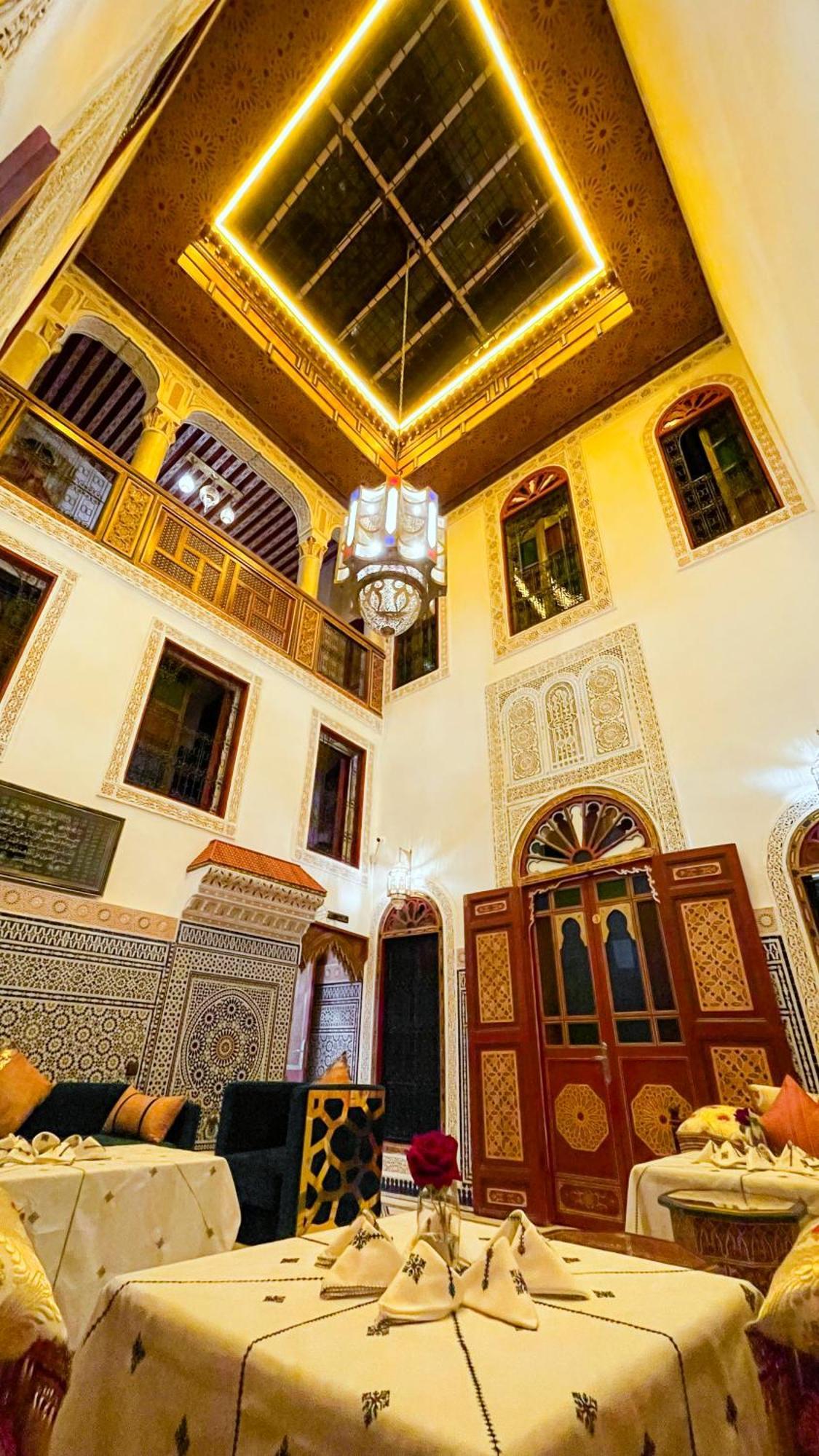 Riad Dar El Ouedghiri Fes Ngoại thất bức ảnh